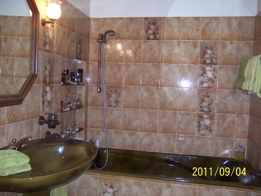 Aux Marguerites Villa Sainte-Genevieve-les-Gasny Ruang foto